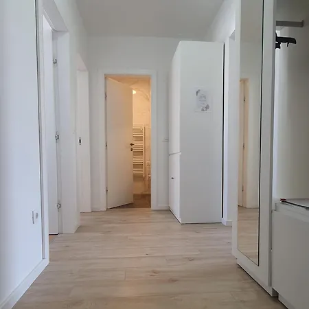 Dino, Lägenhet Zadar