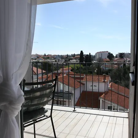 Dino, 公寓 扎达尔