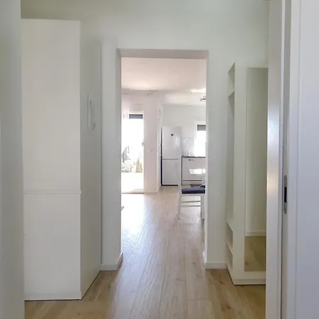 公寓 Dino, 扎达尔